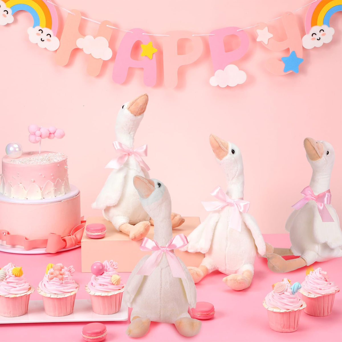 Chunful goose figurines with soft touch for safe display