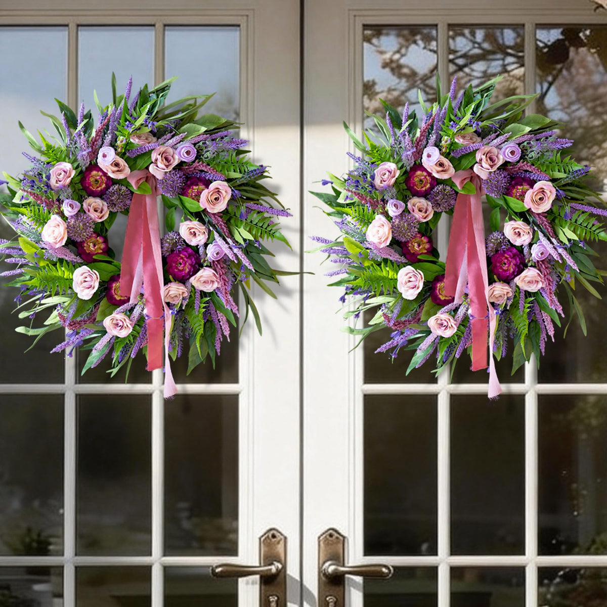 CHvista 24-inch wreath makes a stylish seasonal display and thoughtful gift.