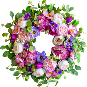 CHvista wedding backdrop wreath adding greenery to ceremony spaces
