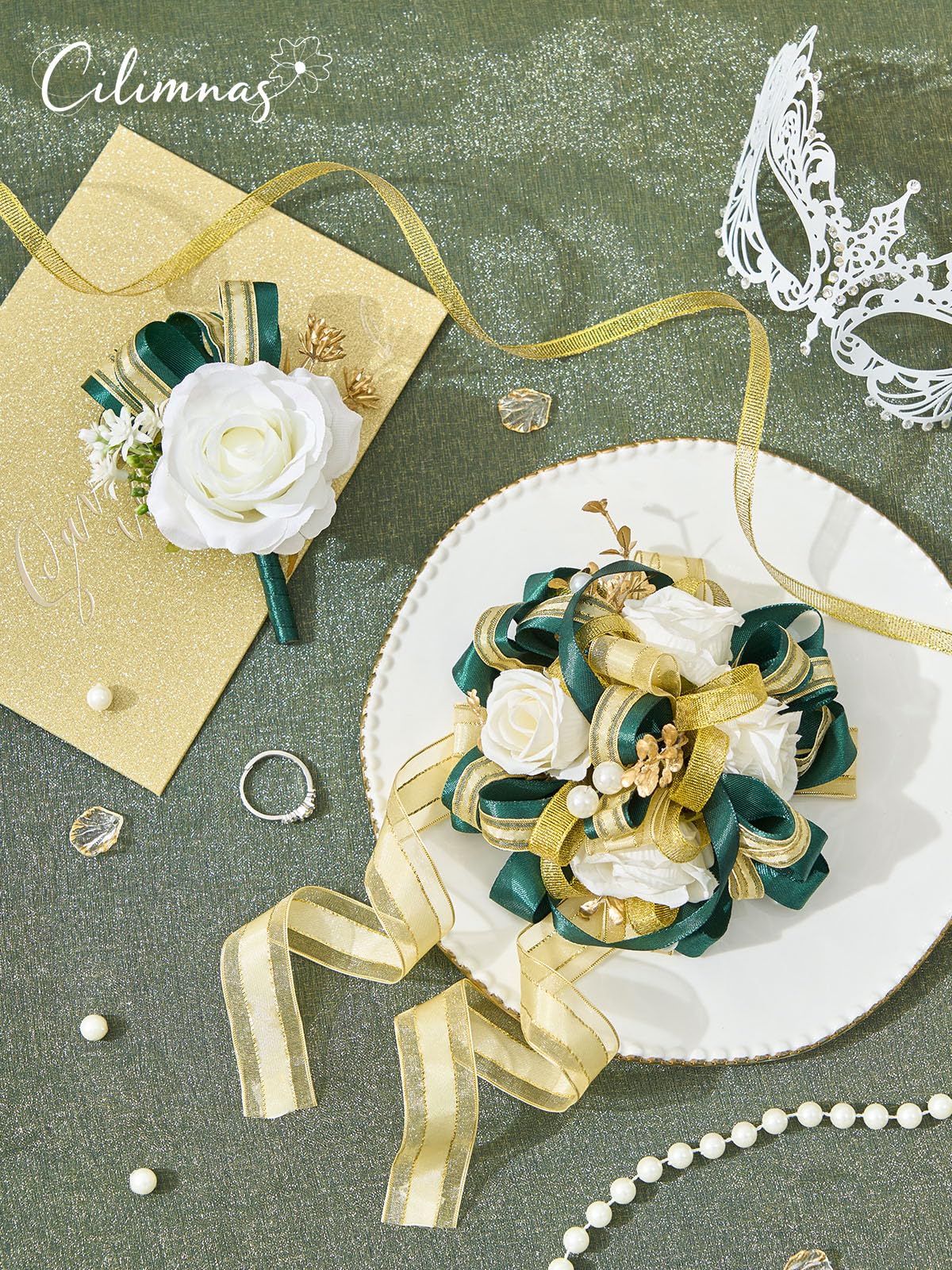 Cilimnas boutonniere with pin-clip double fixation secures lapel