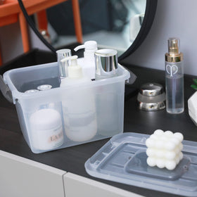 Nesting design reduces clutter when bins aren’t in use.