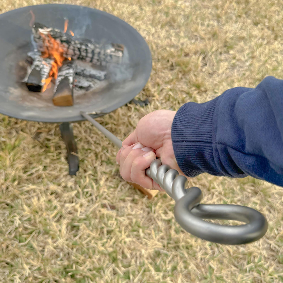 CKLT heavy-duty outdoor fire poker for campfires and stoves