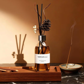 CLESH diffuser gift packaging makes a thoughtful, stylish present.