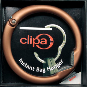 Clipa half-inch space activation showcases compact setup on surfaces.