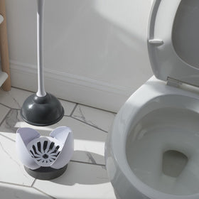 Clorox rubber-base caddy prevents tipping for stable storage.