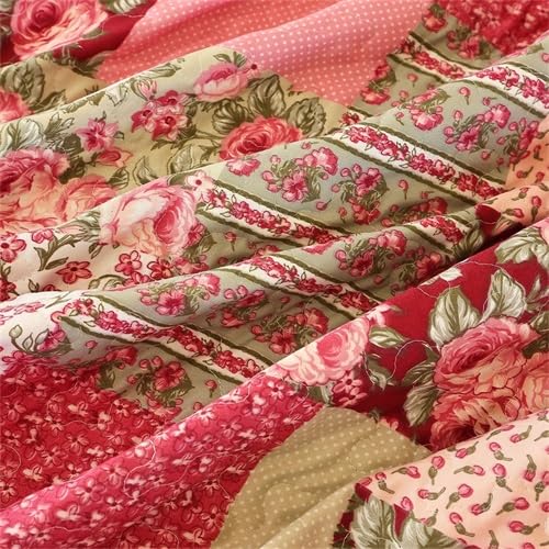 CMFshape queen bed set includes quilt with two coordinating shams