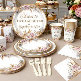 Cocomigo bridal veil accentuates ceremony styling and photos with delicate details
