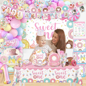Cocomigo Sweet One dinner plates support safe, sturdy serving for kids party foods