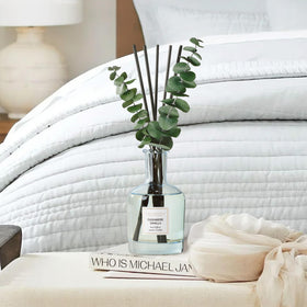 COCORRÍNA Cashmere Vanilla diffuser gift box and packaging