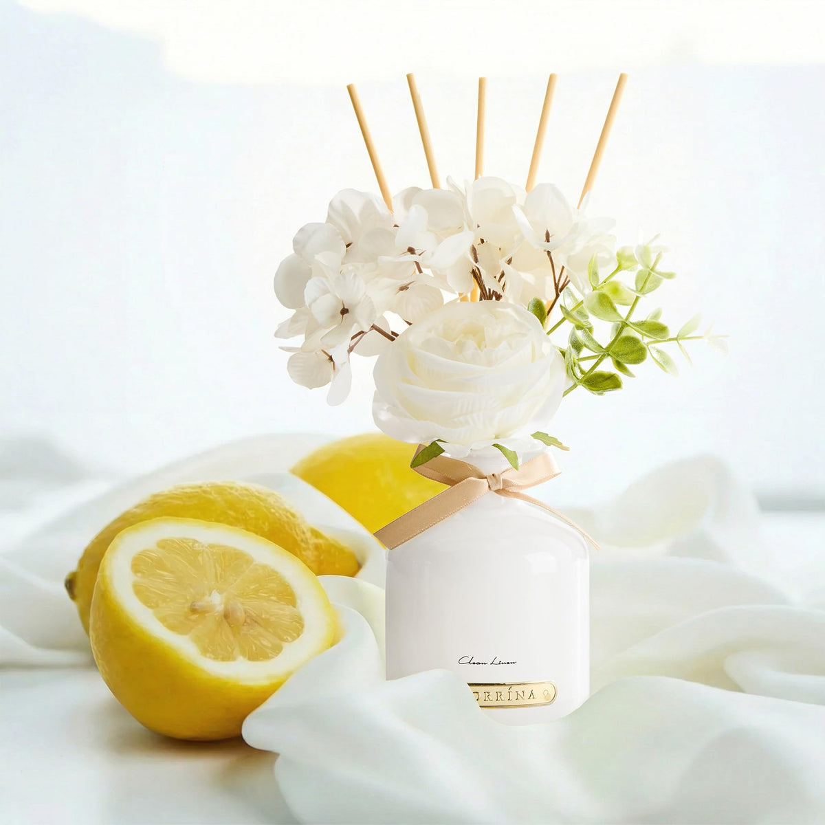 COCORRÍNA clean linen diffuser bottle delivers steady fragrance through stylish sticks.
