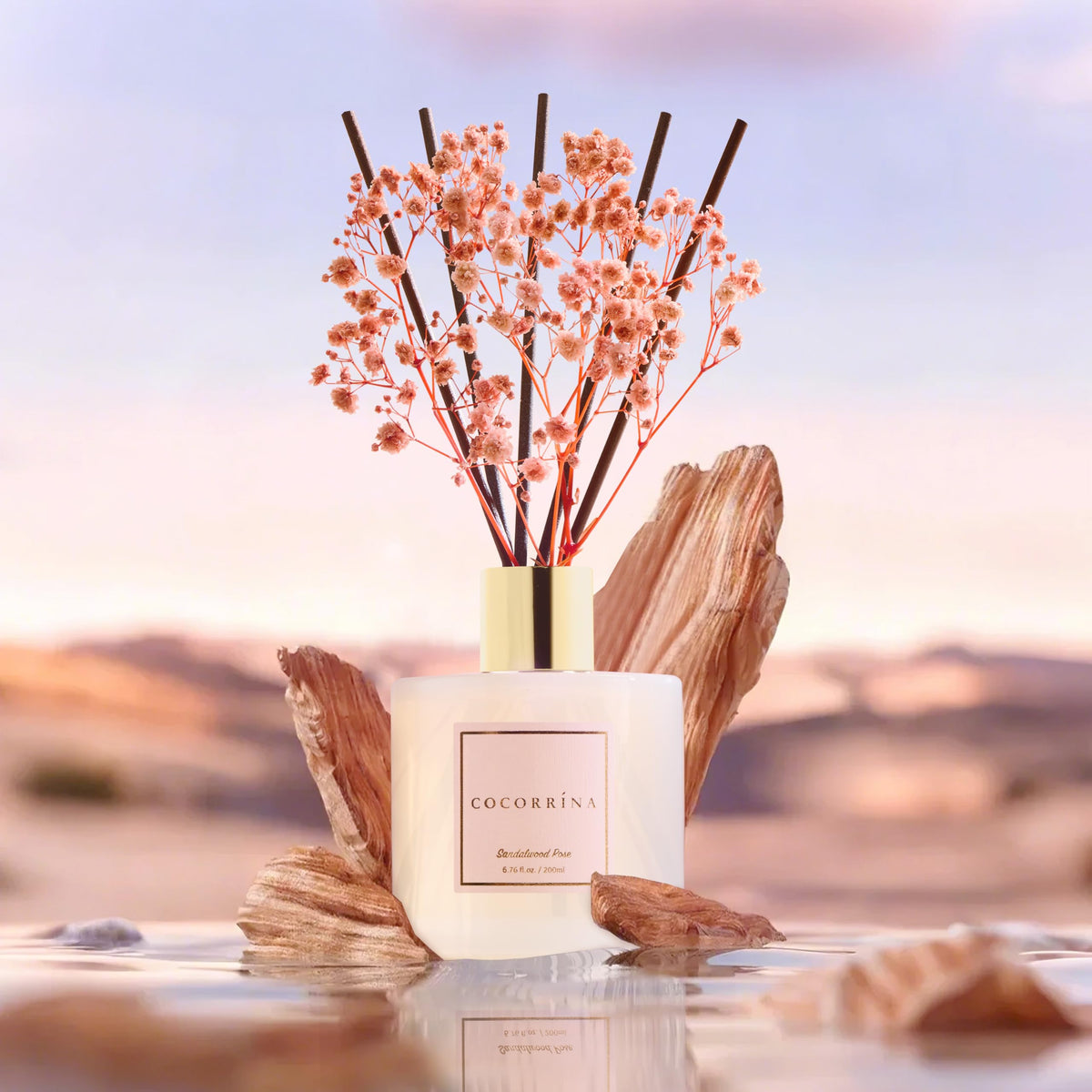 COCORRÍNA cotton sticks diffuser includes eight sticks for customizable fragrance strength.