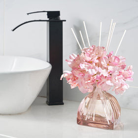 COCORRÍNA diffuser for Cherry Blossom home decor enhances rooms.