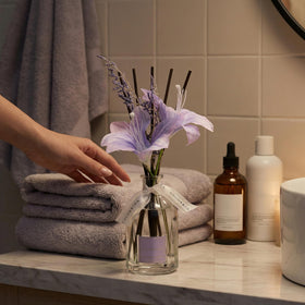 COCORRÍNA floral basket design diffuser as an elegant shelf accent