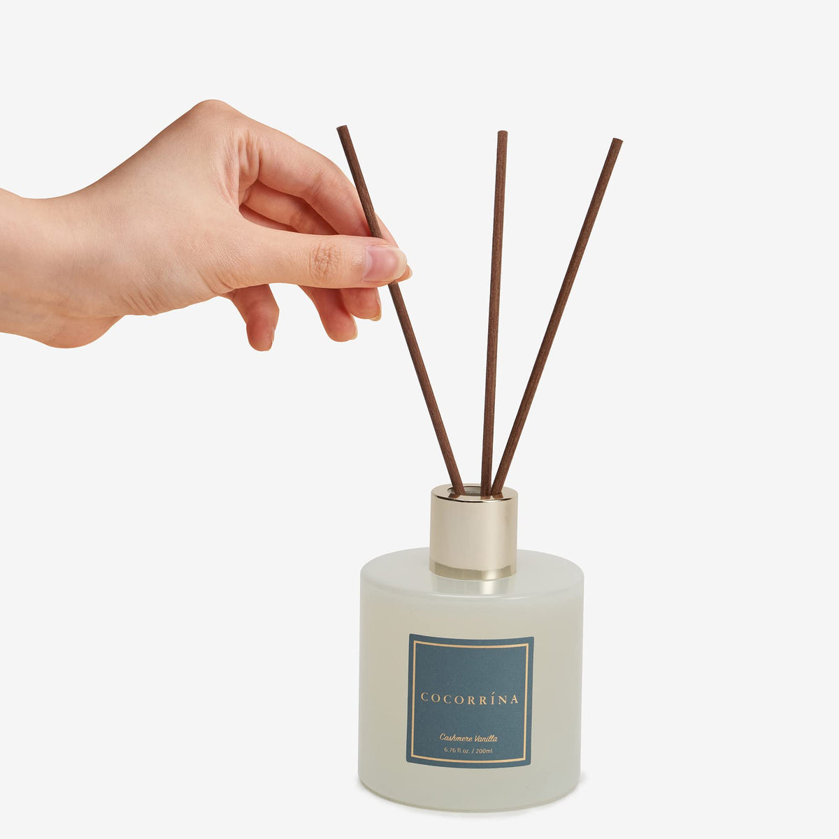 COCORRINA home decor diffuser set suits living room and bathroom.
