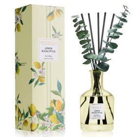 COCORRÍNA Lemon Eucalyptus diffuser bottle with reeds for bright, citrusy ambiance in any room.