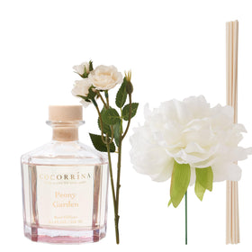 COCORRÍNA preserved-flowers accent enhances decor with natural beauty.