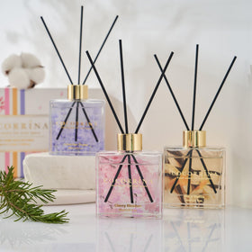 COCORRÍNA lavender thyme diffuser bottle promoting calm, fresh ambiance
