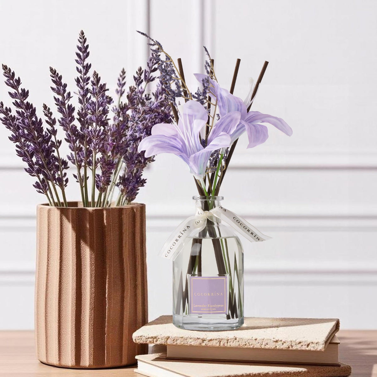 COCORRÍNA reusable glass bottle can become a decorative vase after use
