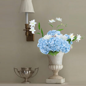 Coferset 3D-textured hydrangea bloom captures depth and detail for authentic arrangements