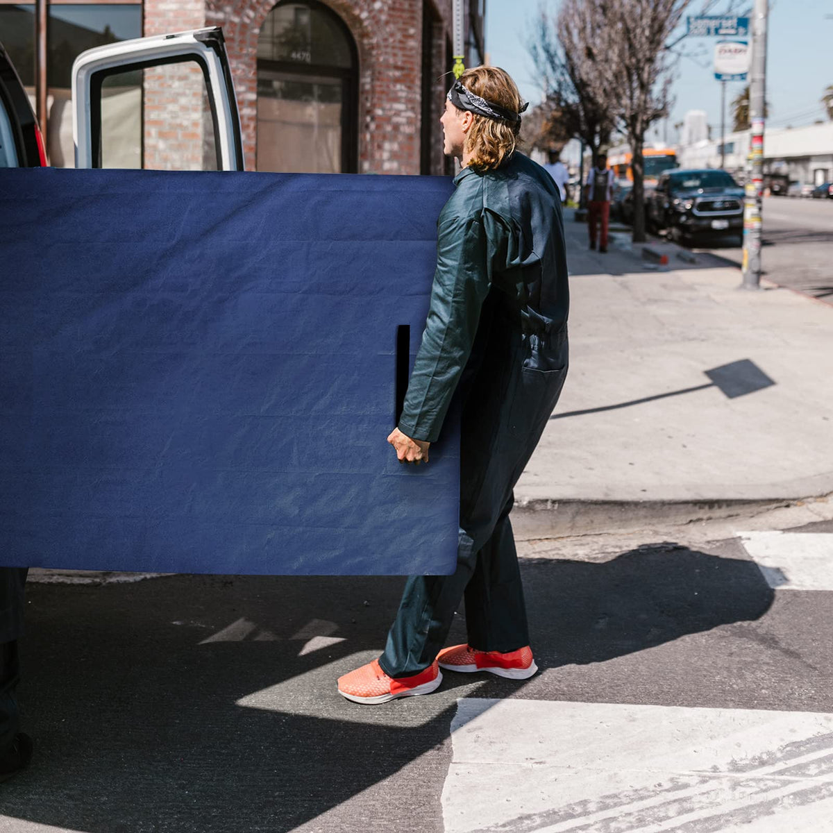 Coldwind thick tarp material shields mattress from moisture during storage