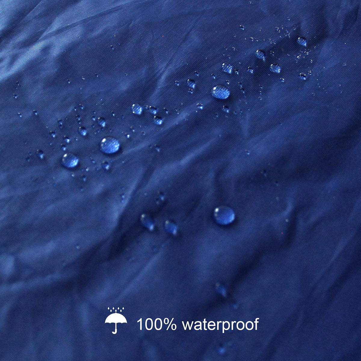 Coldwind mattress bag with water-resistant zipper keeps contents clean during storage.