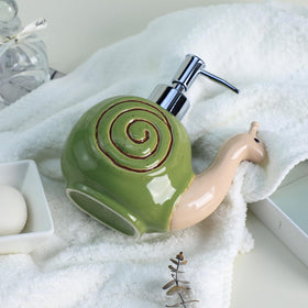Ceramic body and plastic pump provide a reliable dispensing system