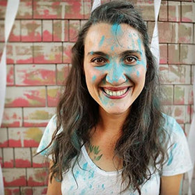 Color Blaze Blue washable powder cleans easily from most fabrics after celebrations.