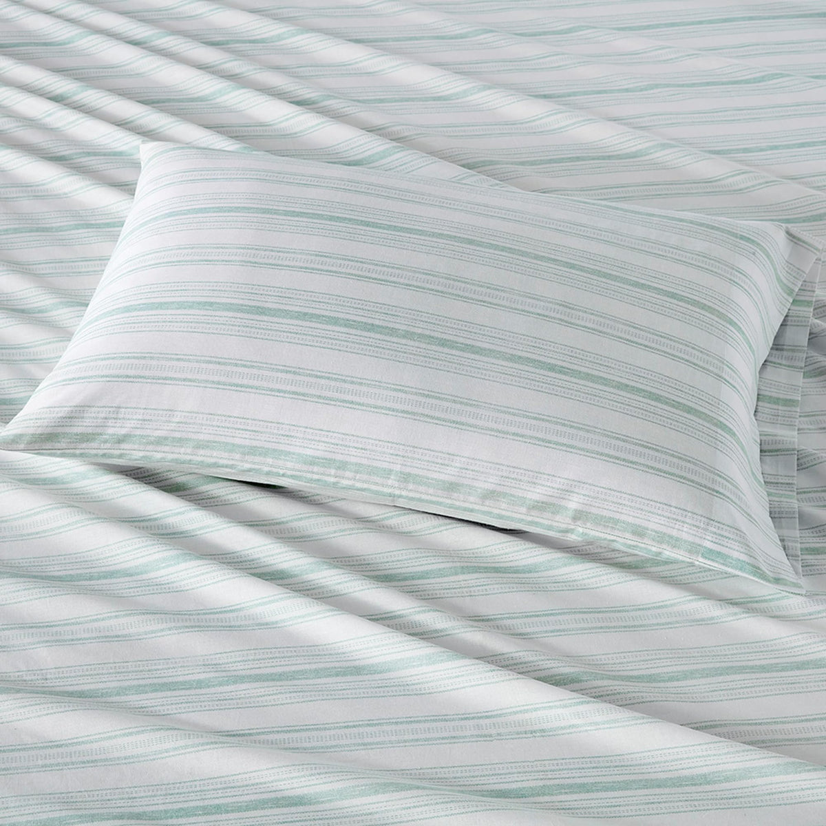 Comfort Spaces close-up of cotton weave highlights softness and breathability.