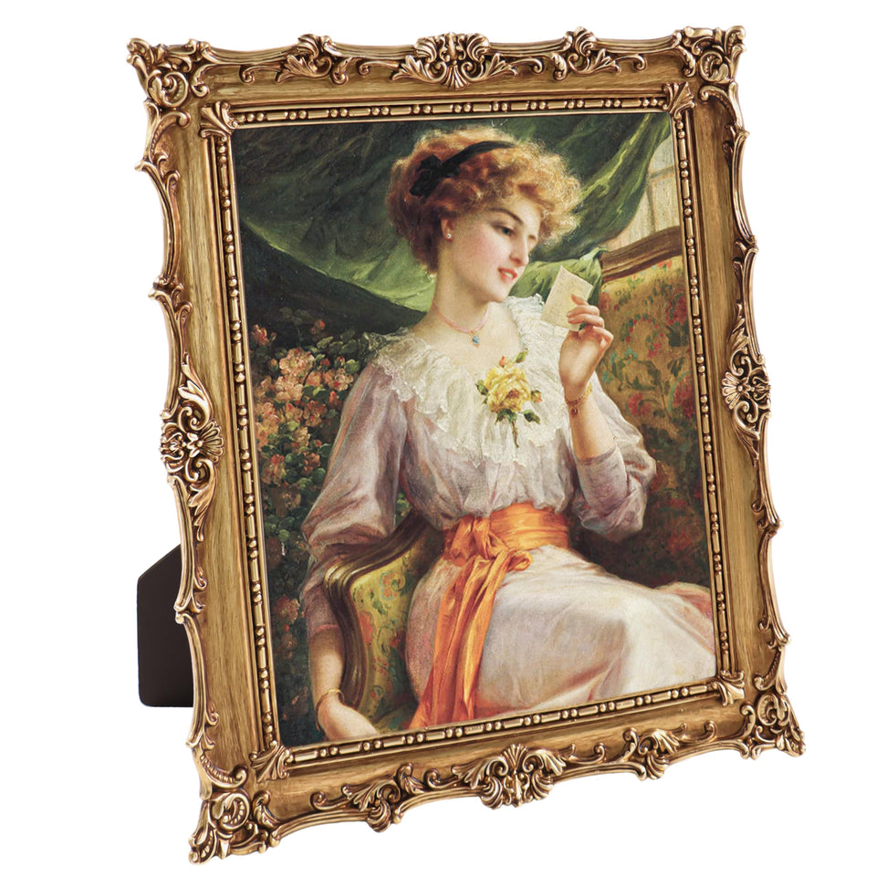 Comfymon 8x10 vintage frame gold overview for table or wall display.