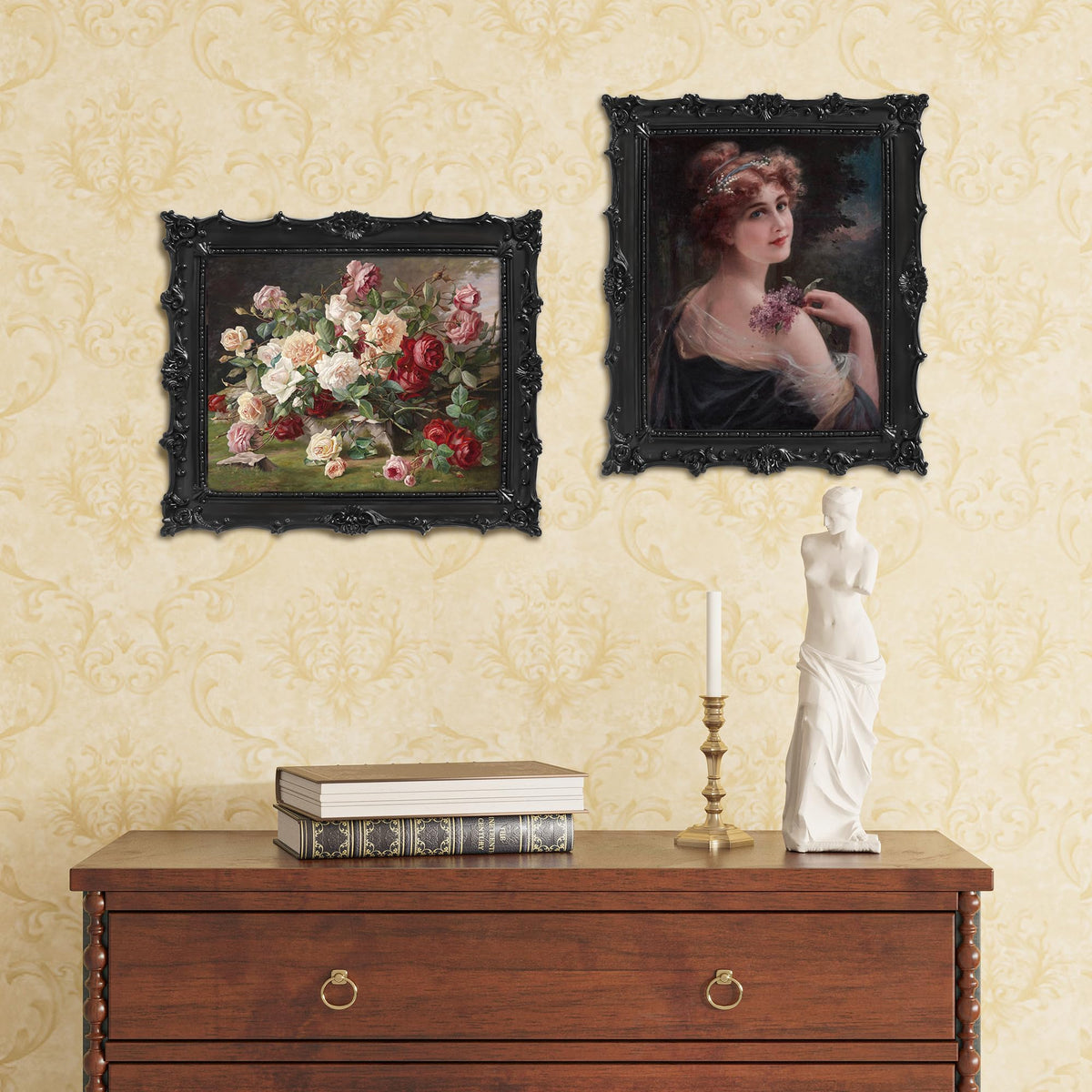 Comfymon frame is ideal for living rooms or bedrooms as a subtle accent