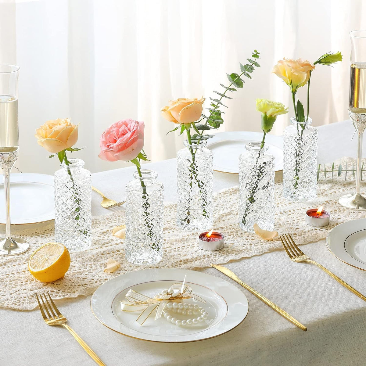 ComSaf bud vase shows thick clear glass and sturdy craftsmanship