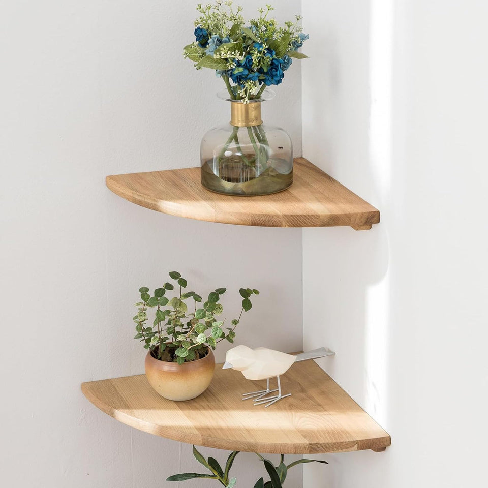 Conamily solid oak corner shelf with round end wall mount displaying a plant