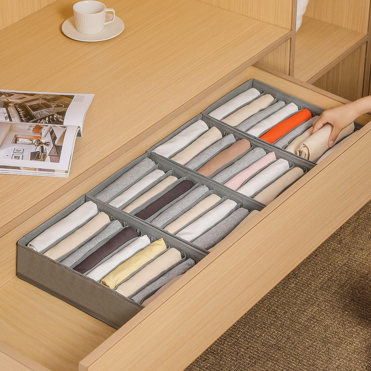 Coorganisers Easy to assemble and washable drawer organizer for quick upkeep