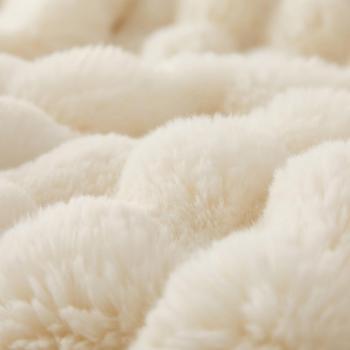 COOVA gift-ready faux fur throw ideal for gifting to loved ones.