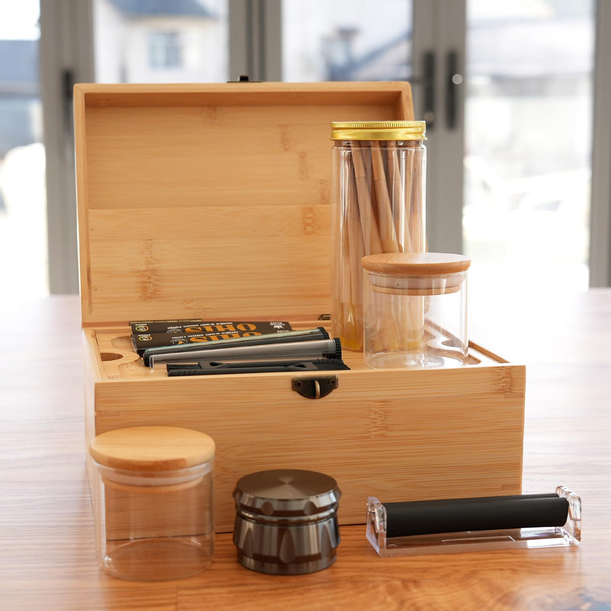 Coozyupper gift-ready storage kit, a thoughtful present idea