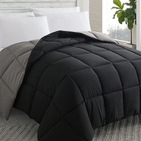 Cosybay down-alternative comforter close-up shows box stitching for stable fill.