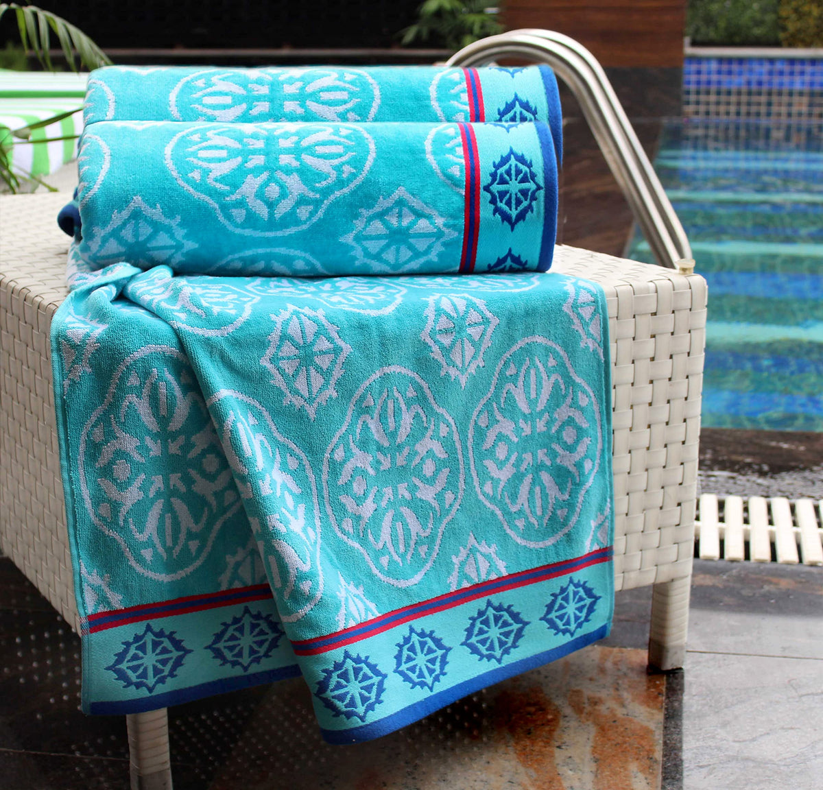 Cotton Craft plush 450 GSM towel drying quickly after swims.