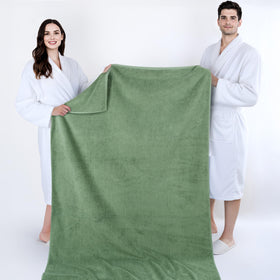 Cotton Paradise double-stitched hem offers enhanced durability during busy family use.