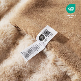 Cozy Bliss anti-fade throw shows durable color and long-lasting style