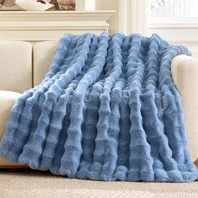 Close view of Cozy Bliss Bubble Throw faux fur face side