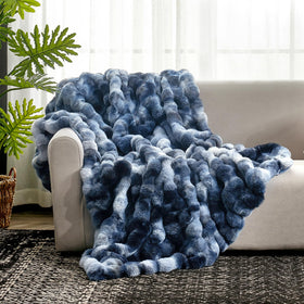 Cozy Bliss bubble-wave design adds texture to living room seating.
