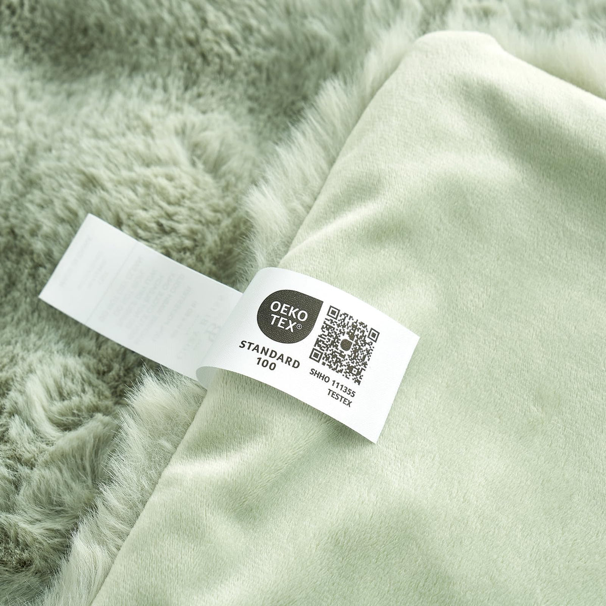 Cozy Bliss-compressed-packaging unrolled after washing reveals full, fluffy texture.