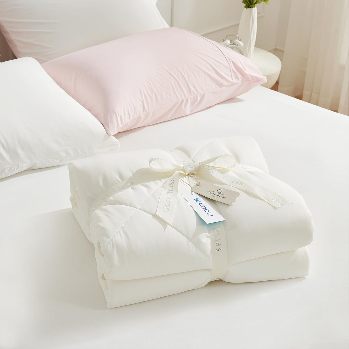 Cozy Bliss queen size 90x90 inches shown in a bed setup