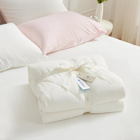 Cozy Bliss queen size 90x90 inches shown in a bed setup