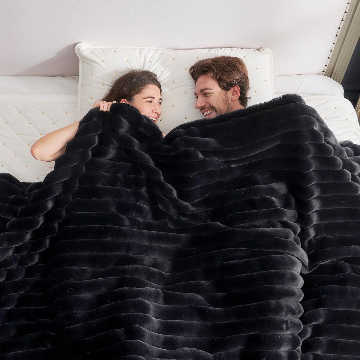 Cozy Bliss dense fur panel adds year-round coziness.
