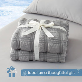Cozy Bliss durable stitching resists pilling for long-lasting comfort.