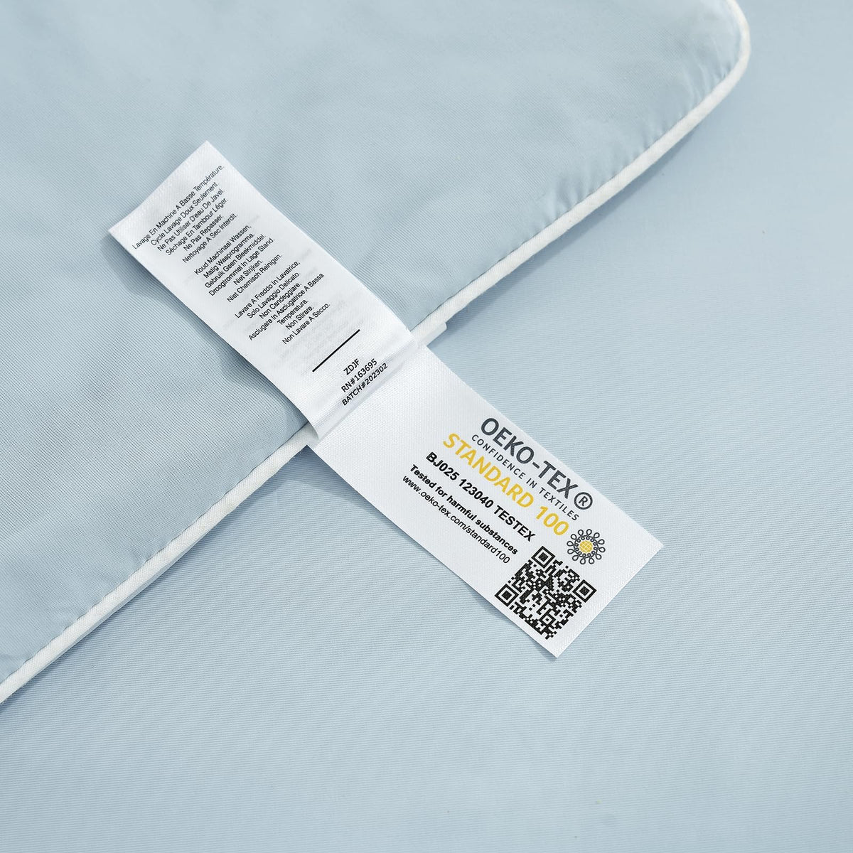 Cozy Bliss multi-use blanket ready for bed, sofa, or travel scenarios.