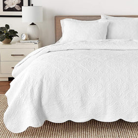 Cozy Line Home Fashions Blantyre white quilt top view highlights timeless matelassé texture.