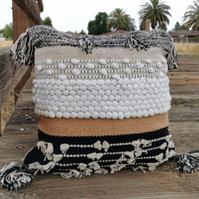 COZYDEKO machine-washable pillow cover makes care easy for busy homes.