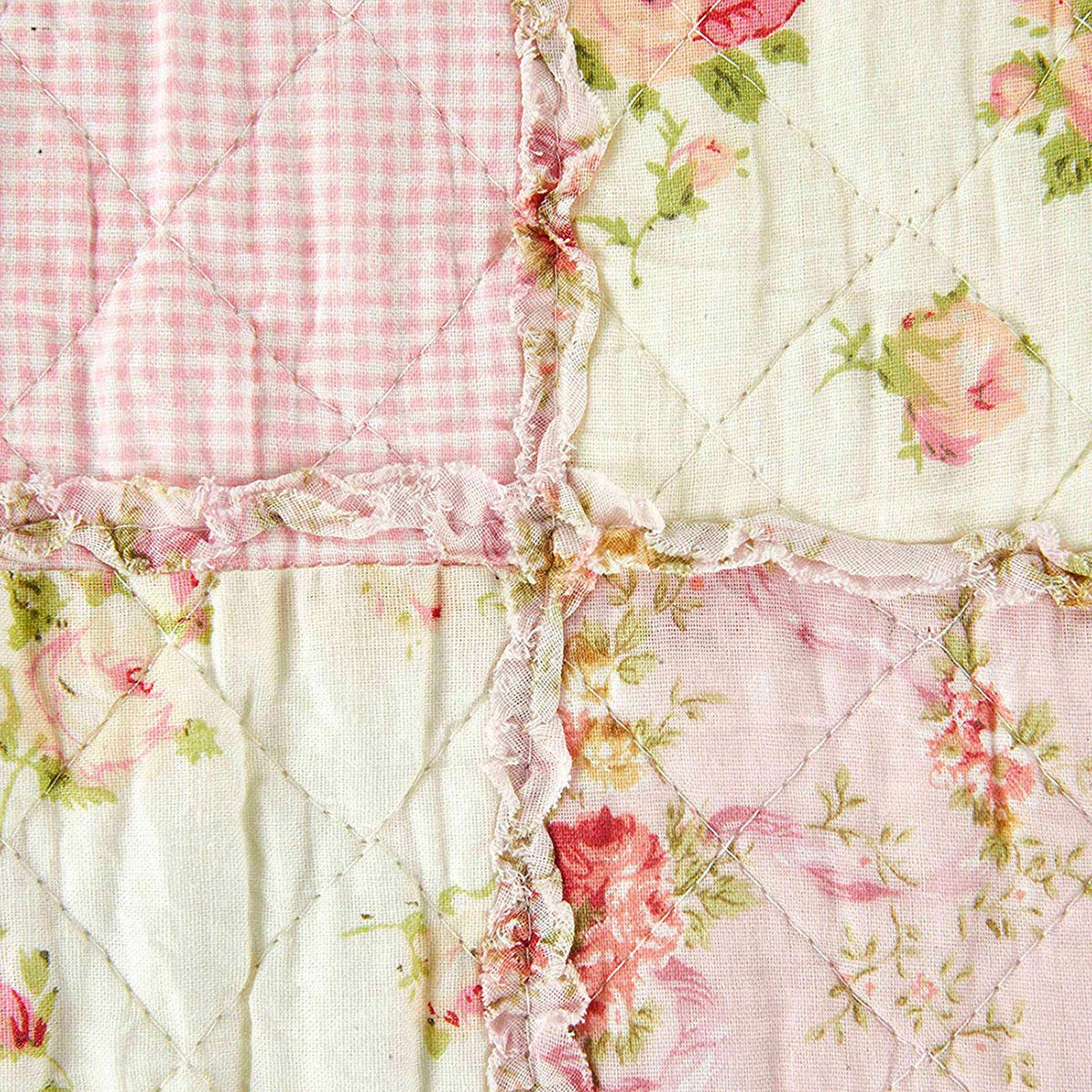 Cozyholy reversible quilt front and back design offers two looks.